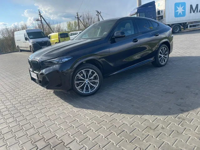 BMW X6 - фото 2
