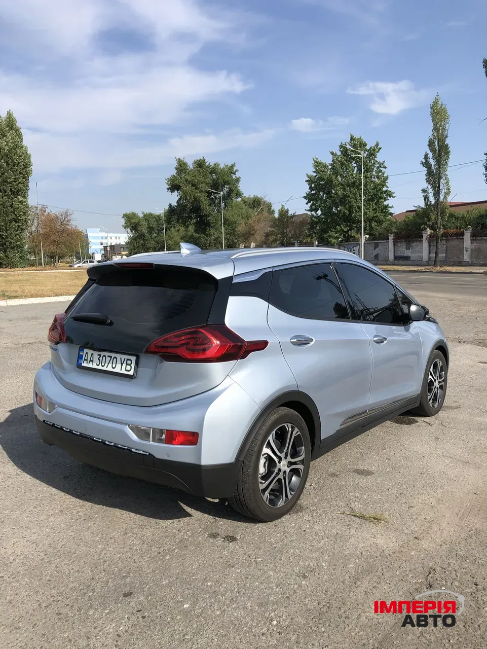 Chevrolet Bolt - фото 12