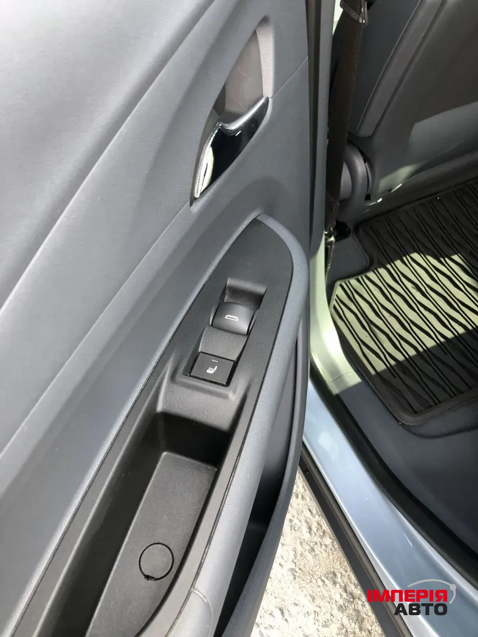 Chevrolet Bolt - фото 23