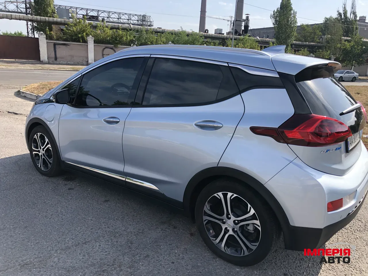 Chevrolet Bolt - фото 2