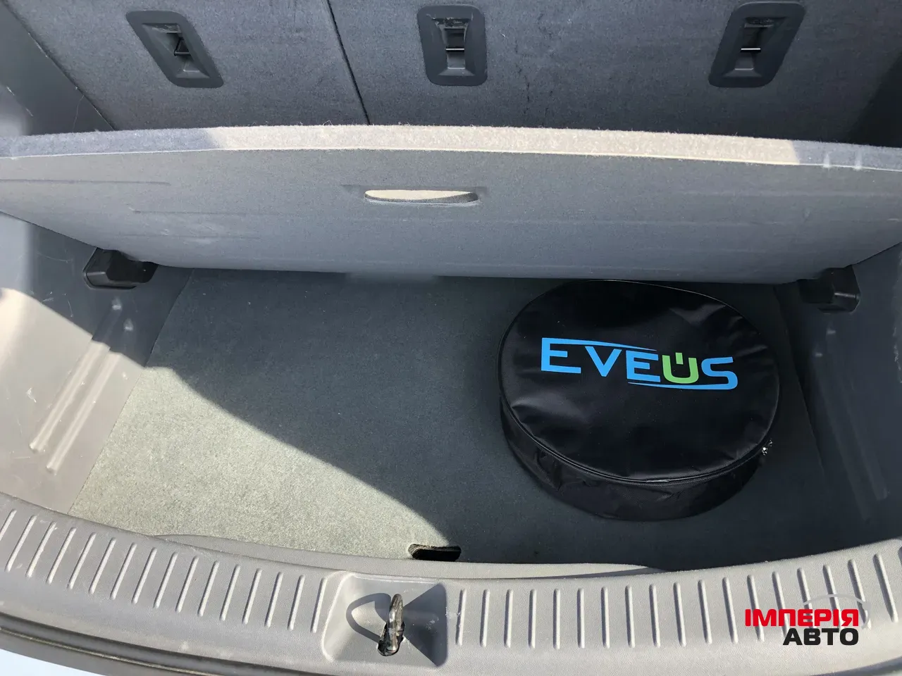 Chevrolet Bolt - фото 25