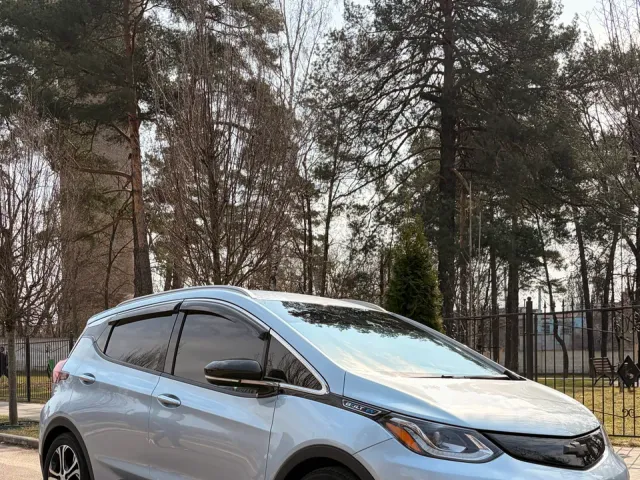 Chevrolet Bolt - фото 2