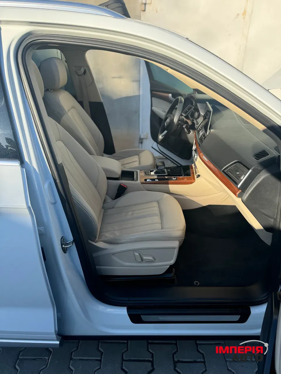 Audi Q5 - фото 17