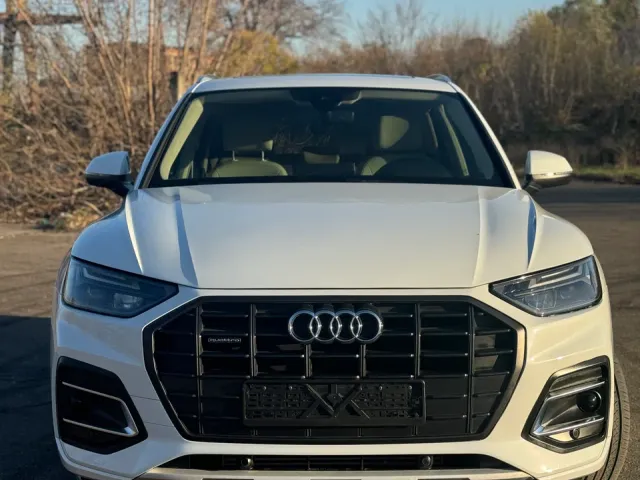 Audi Q5 - фото 3