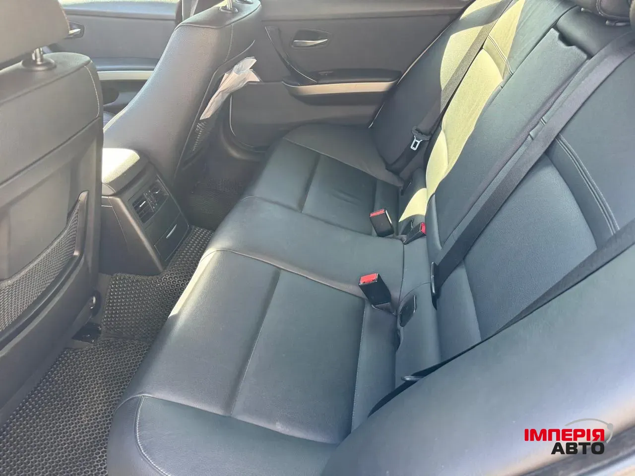 BMW 3 серії - фото 15