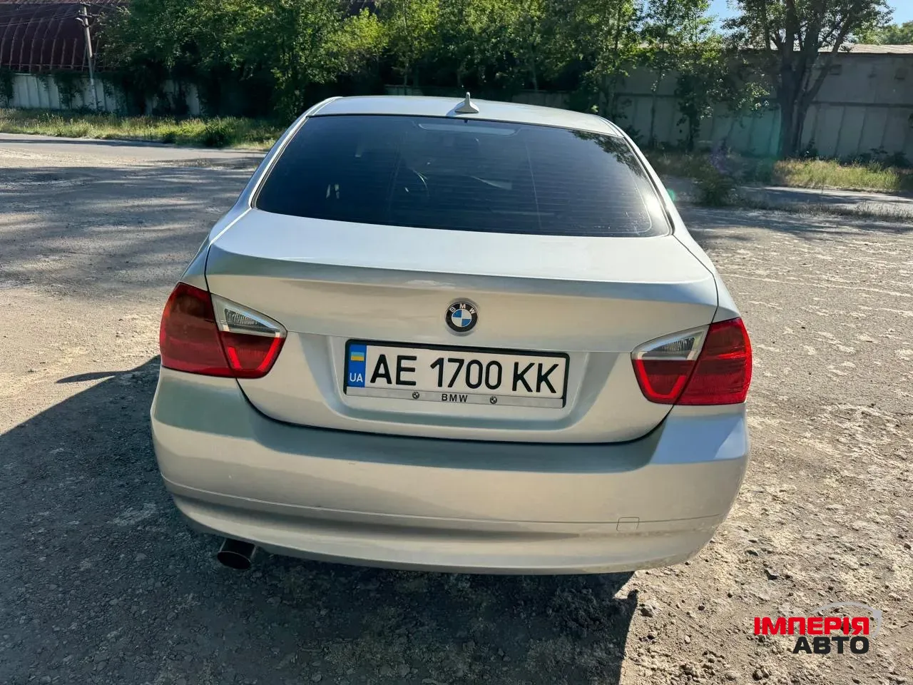 BMW 3 серії - фото 2