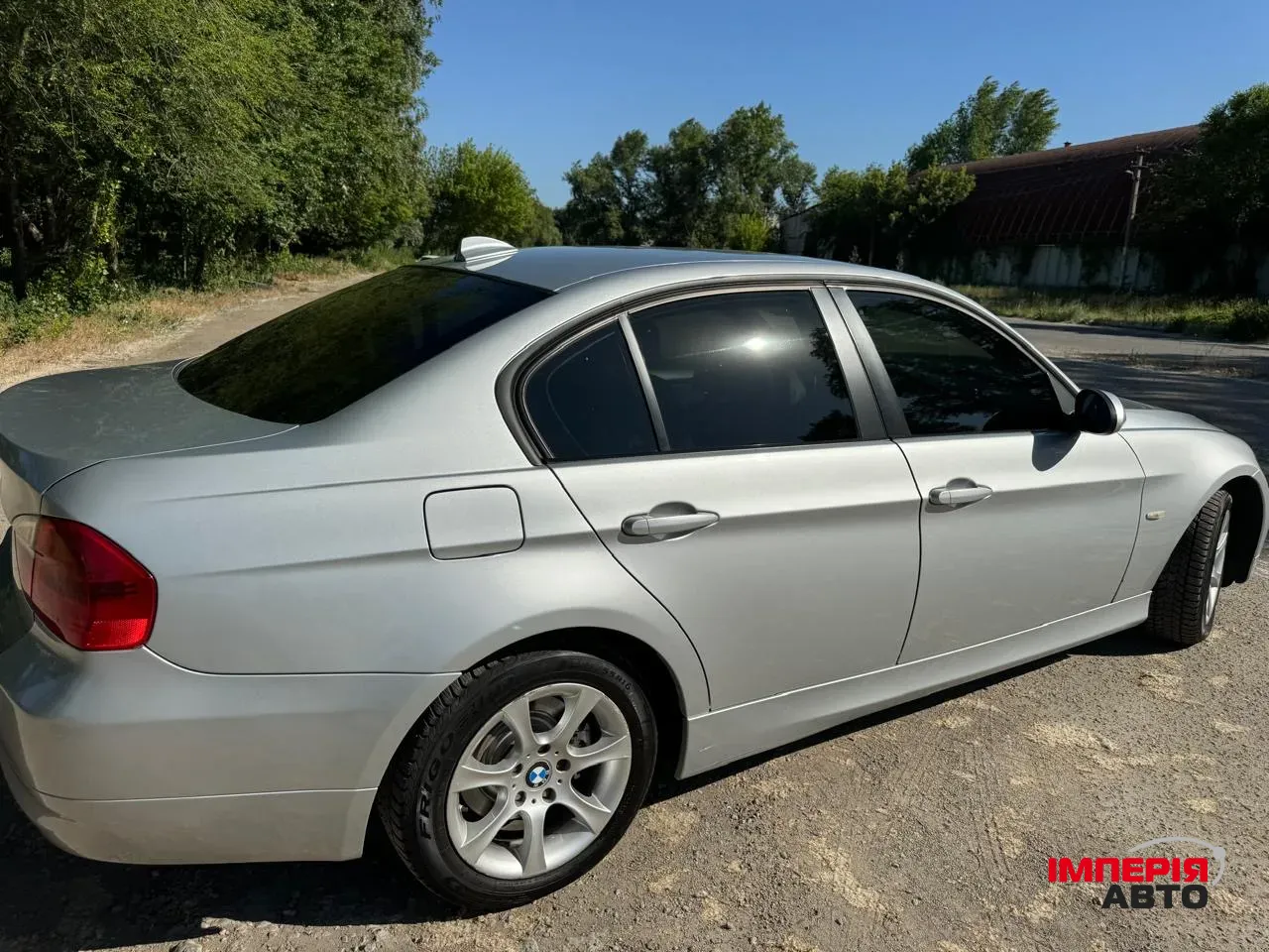 BMW 3 серії - фото 11