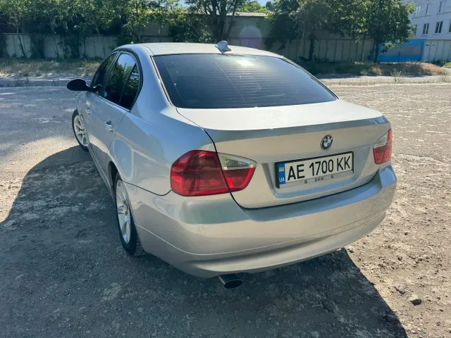 BMW 3 серії - фото 3