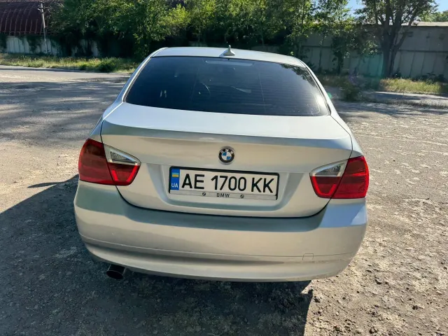 BMW 3 серії - фото 2