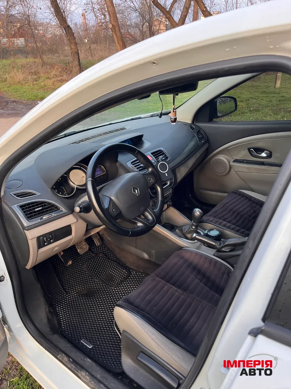 Renault Megane - фото 4