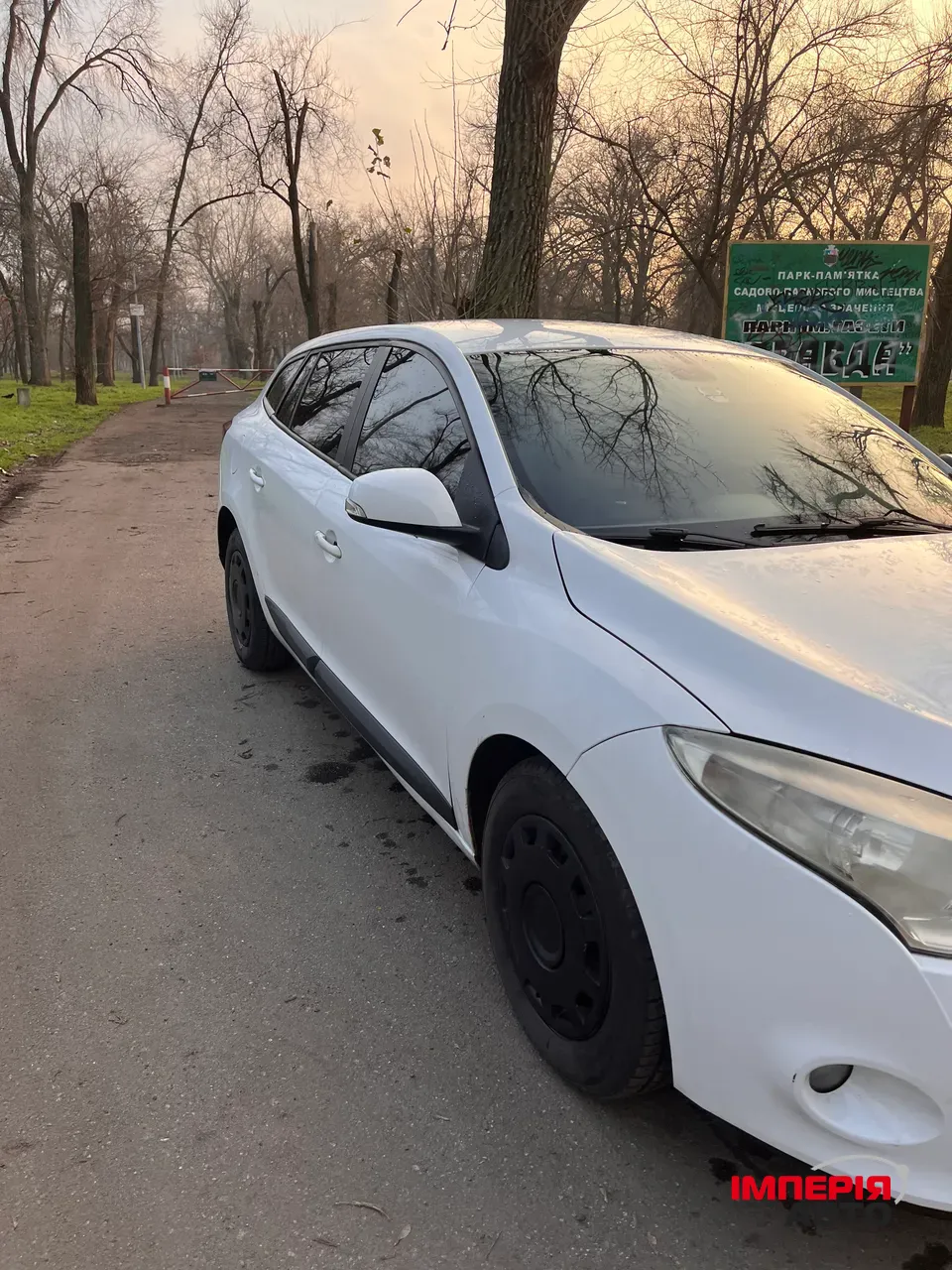 Renault Megane - фото 8