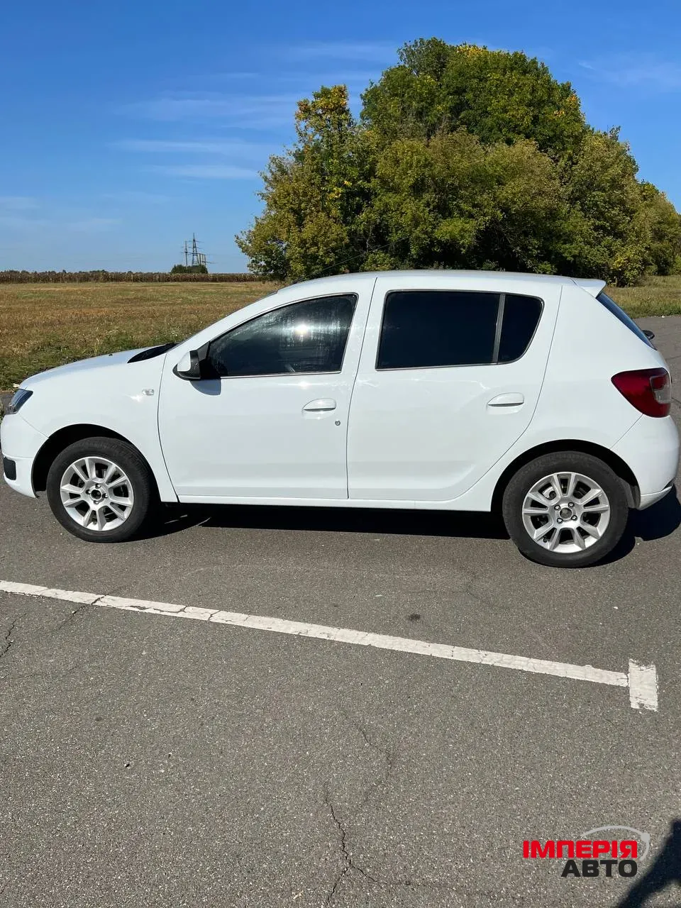 Dacia Sandero - фото 2