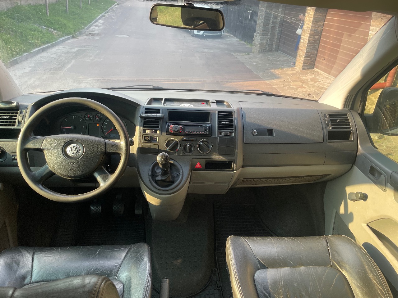 Volkswagen Transporter - фото 8