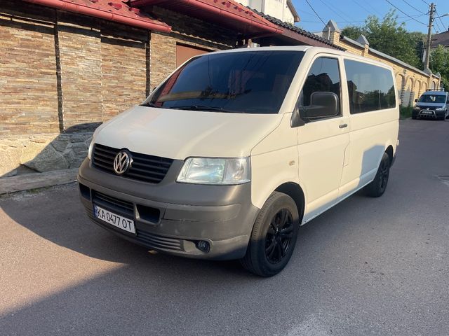 Volkswagen Transporter - фото 3