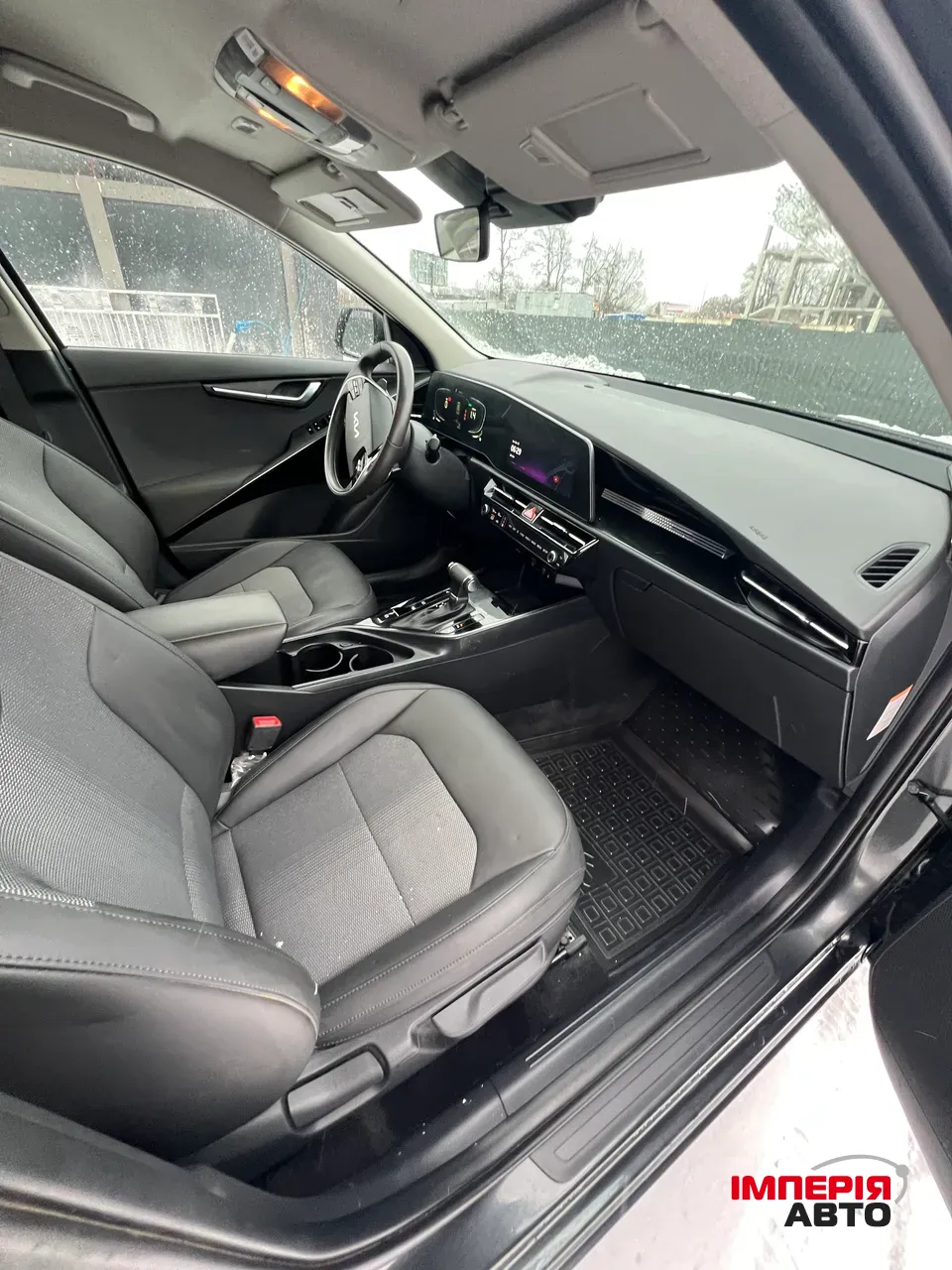 Kia Niro - фото 27