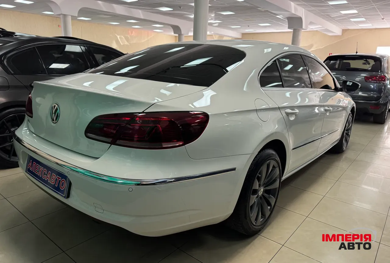 Volkswagen Passat CC - фото 6