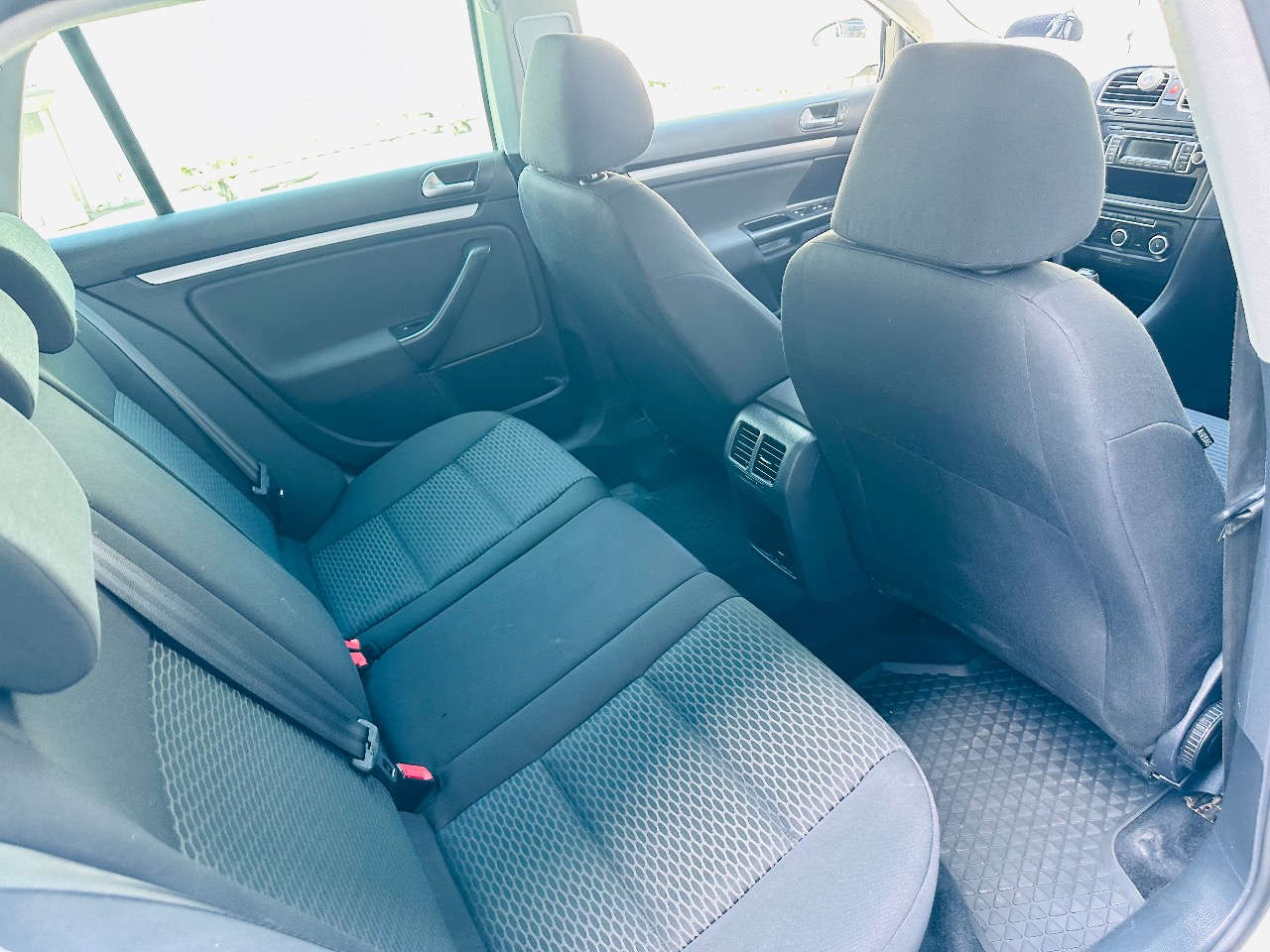 Volkswagen Golf - фото 4