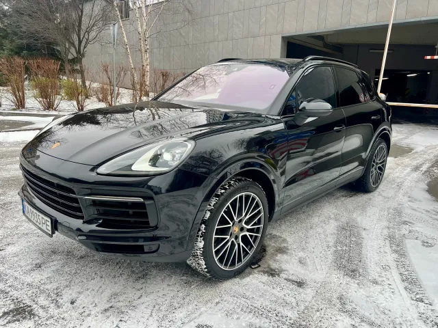 Porsche Cayenne - фото 1