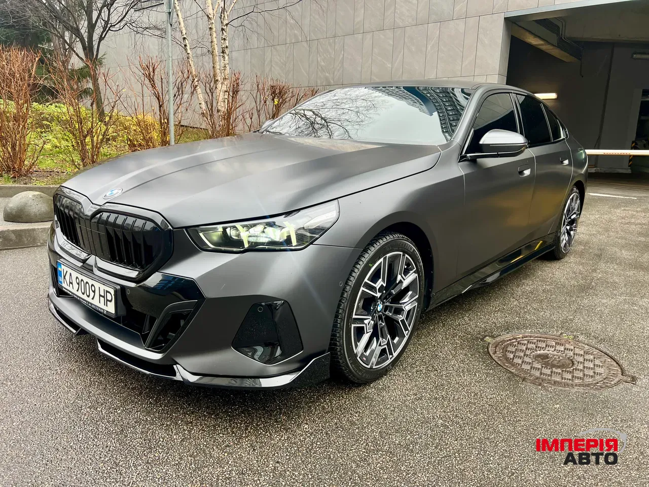 BMW 5 серії - фото 1