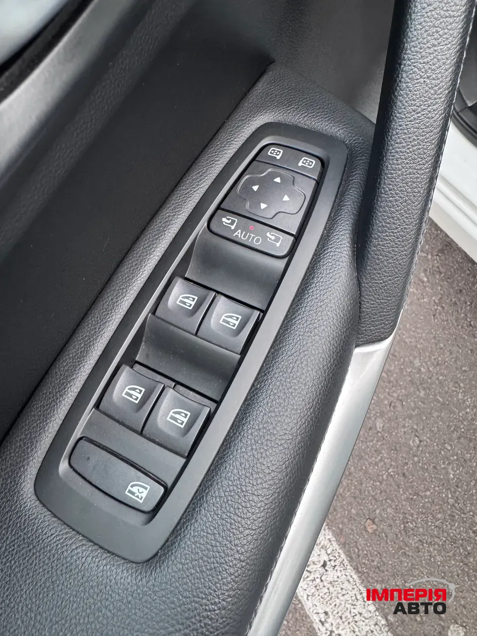 Renault Kadjar - фото 11