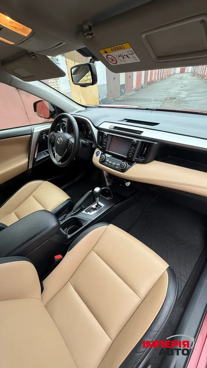 Toyota RAV4 - фото 26