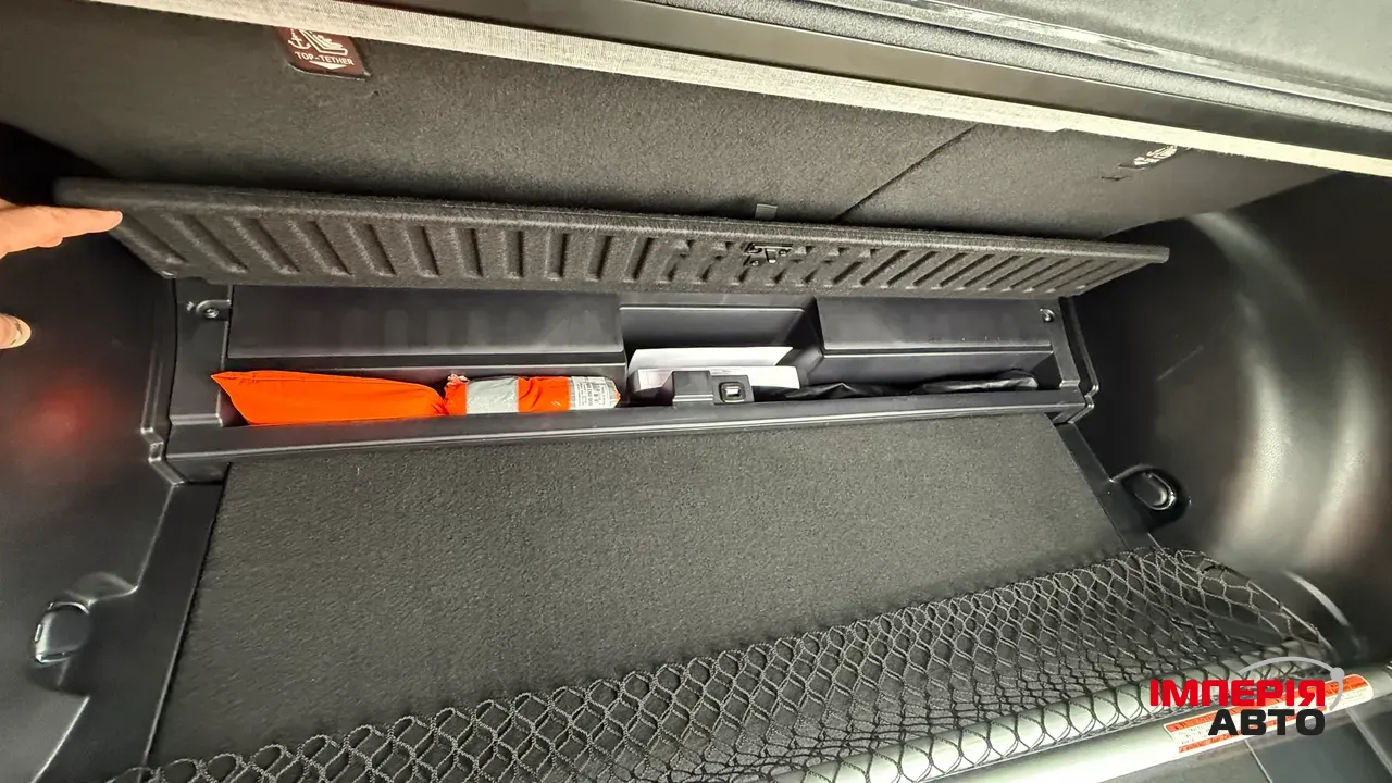 Toyota RAV4 - фото 55