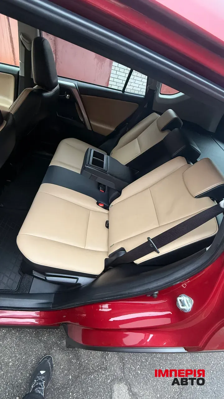 Toyota RAV4 - фото 36