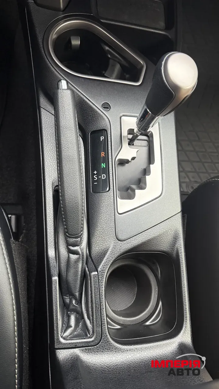 Toyota RAV4 - фото 47