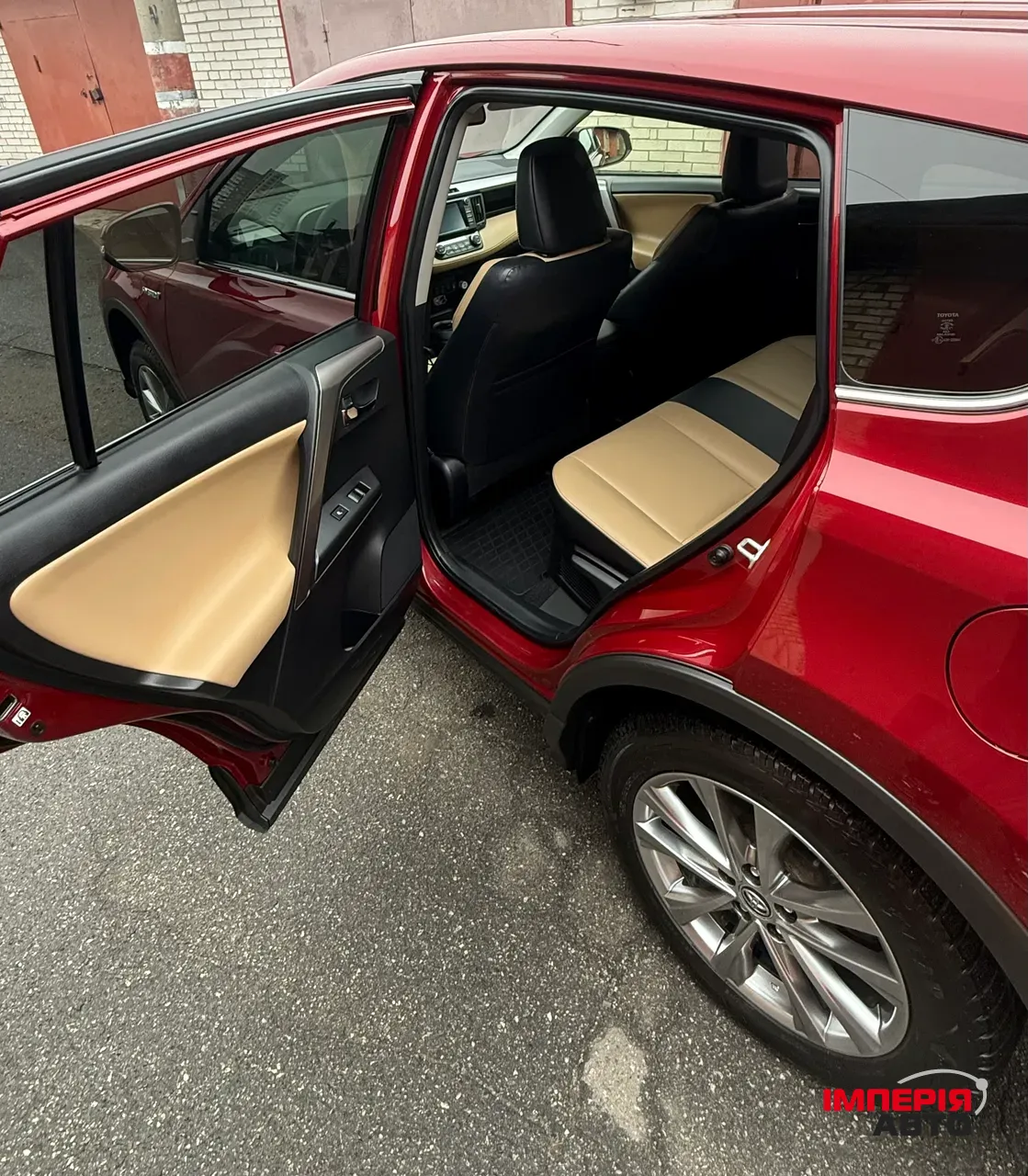 Toyota RAV4 - фото 34