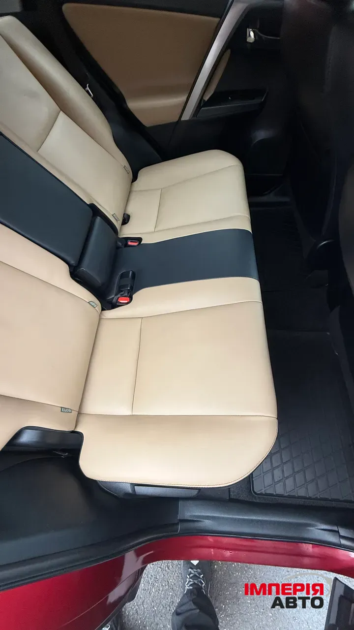 Toyota RAV4 - фото 25