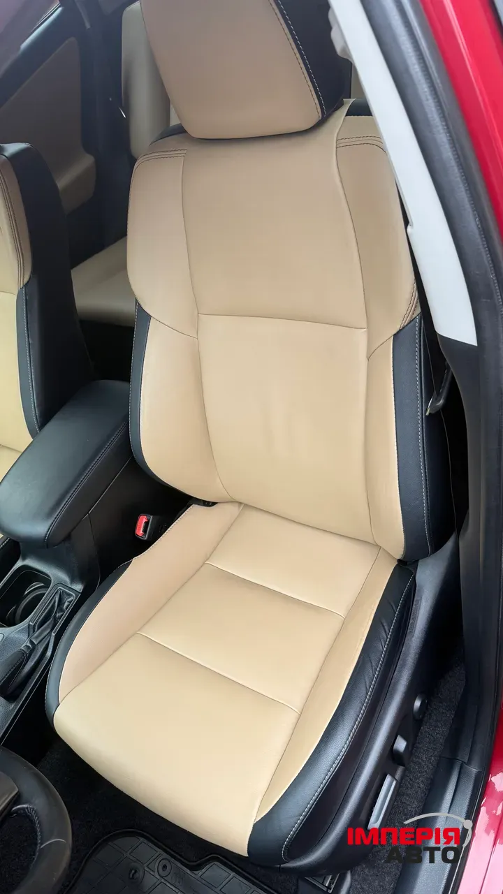 Toyota RAV4 - фото 42