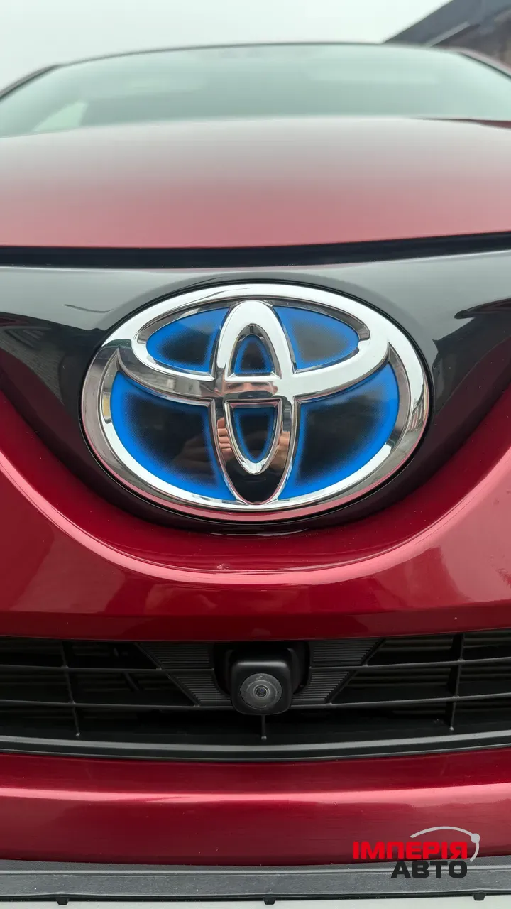 Toyota RAV4 - фото 19