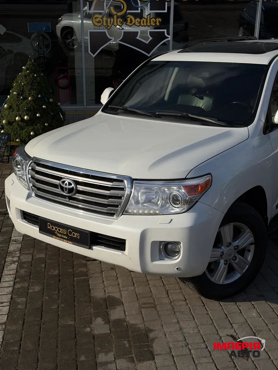 Toyota Land Cruiser - фото 2