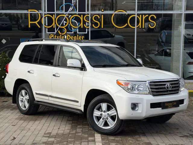 Toyota Land Cruiser - фото 3