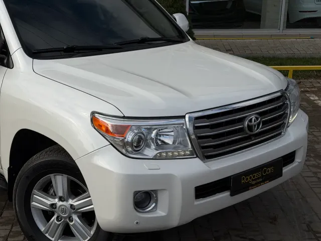 Toyota Land Cruiser - фото 4