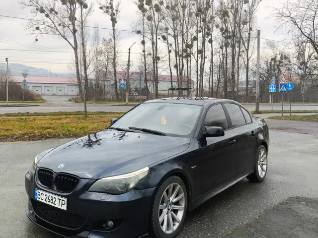 BMW 5 серії - фото 2