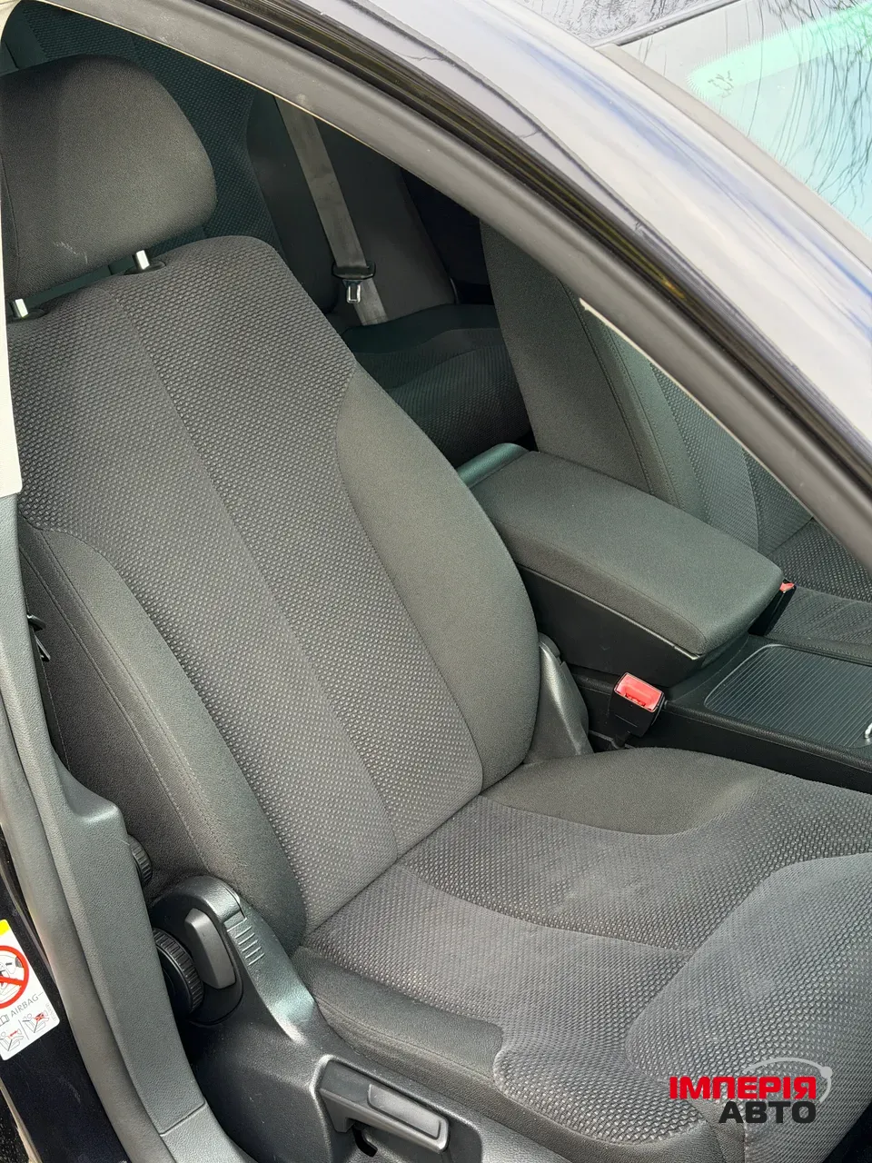 Volkswagen Passat - фото 11