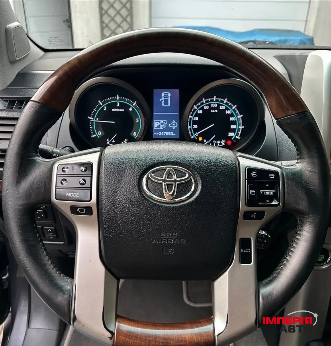 Toyota Land Cruiser - фото 18