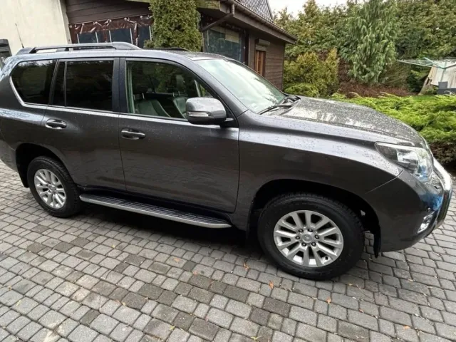 Toyota Land Cruiser - фото 4