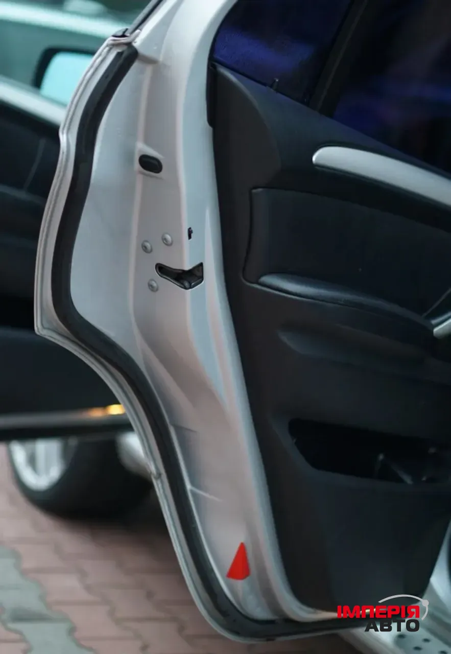 BMW X5 - фото 10