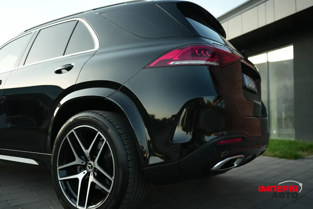 Mercedes-Benz GLE - фото 13