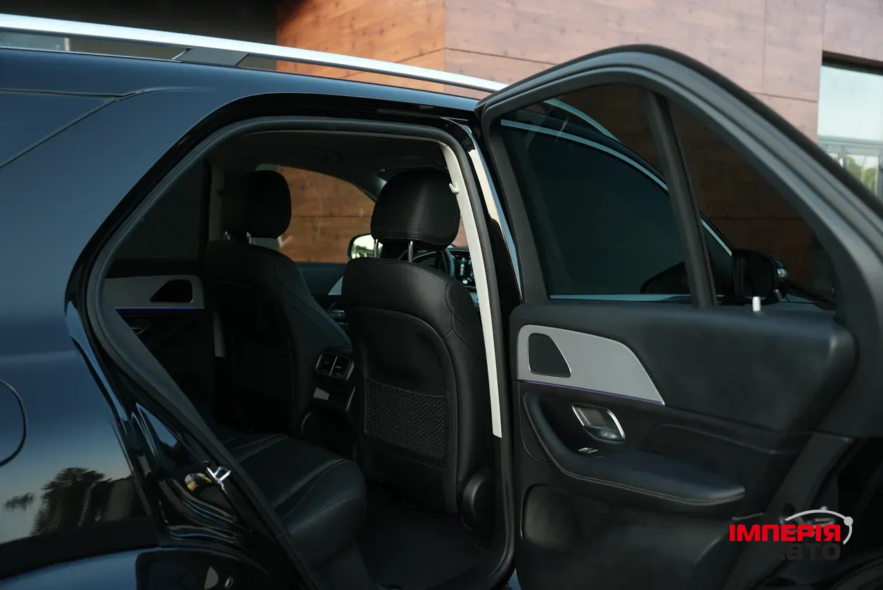 Mercedes-Benz GLE - фото 30