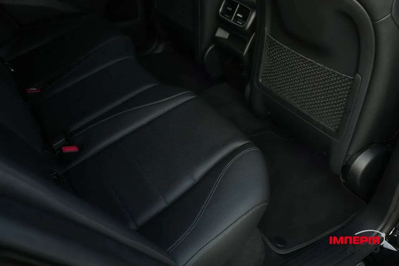 Mercedes-Benz GLE - фото 33