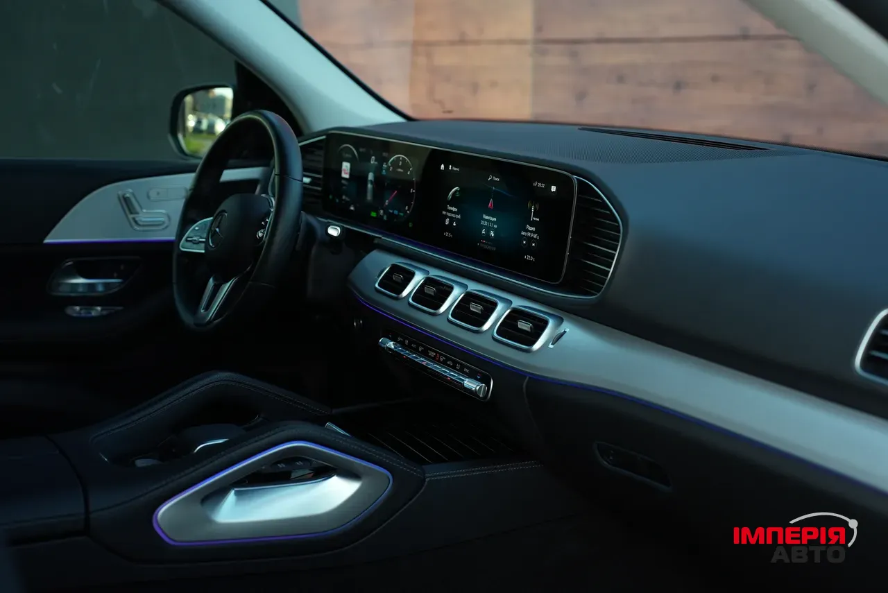 Mercedes-Benz GLE - фото 27