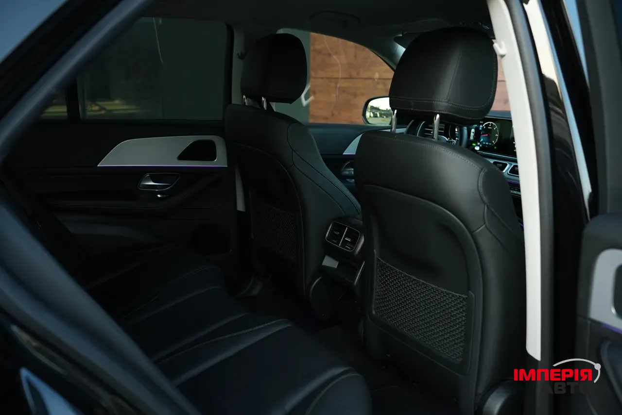 Mercedes-Benz GLE - фото 35
