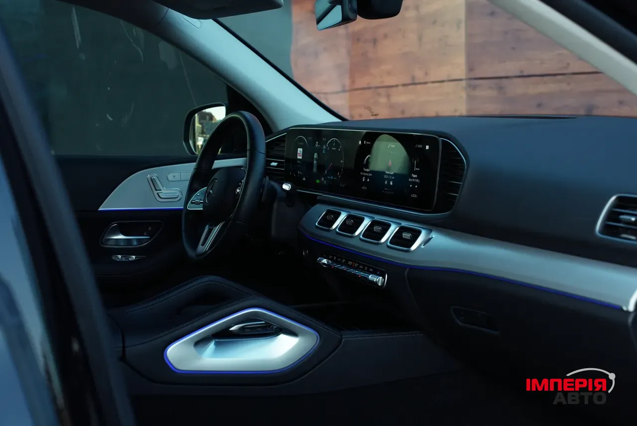 Mercedes-Benz GLE - фото 28