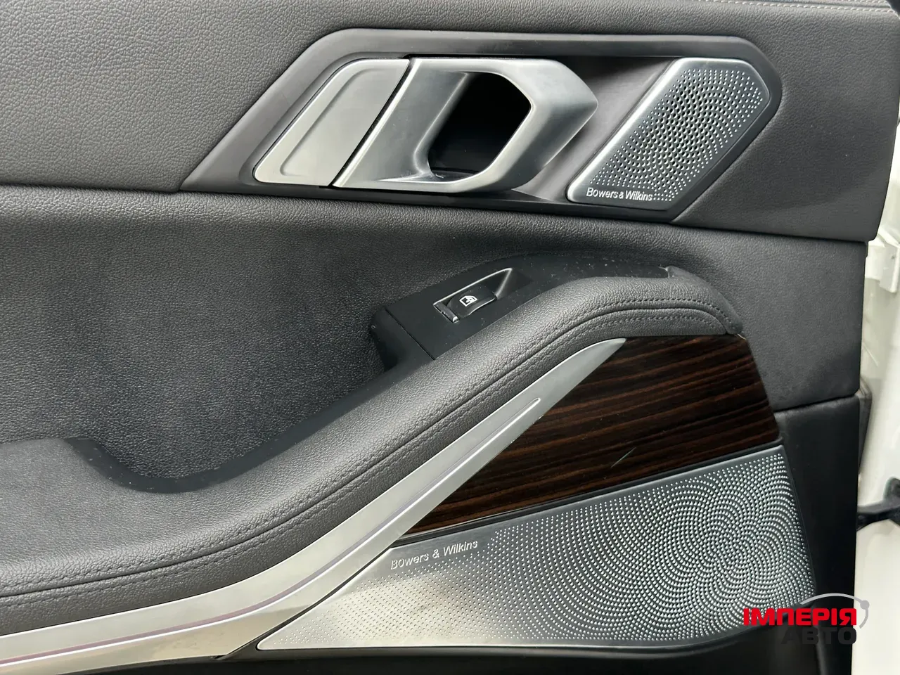 BMW X5 - фото 25
