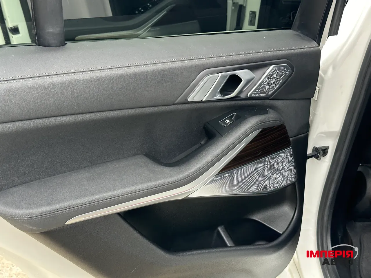 BMW X5 - фото 24