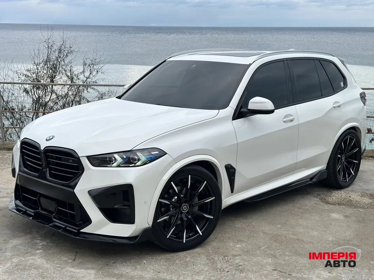 BMW X5 - фото 2