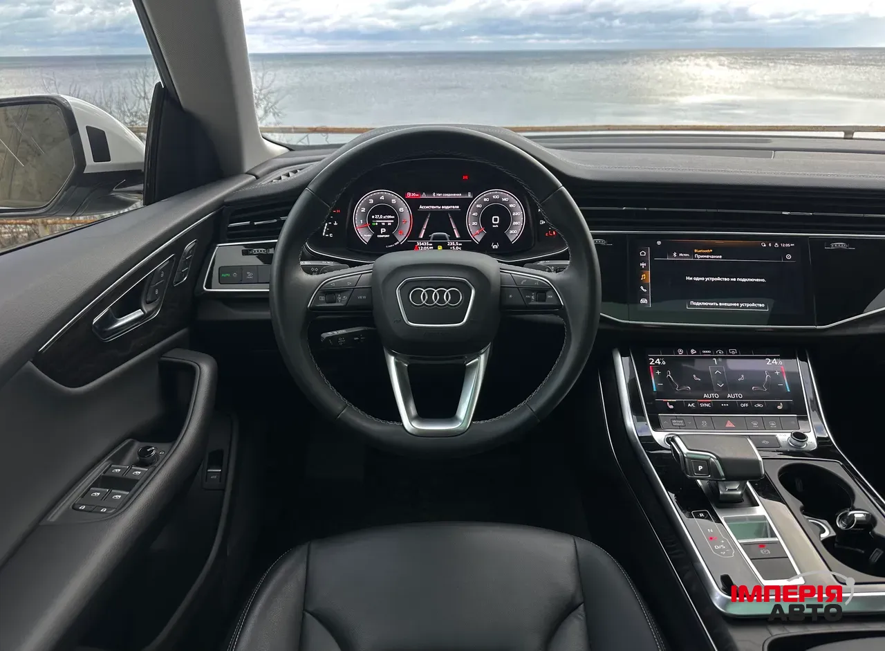 Audi Q8 - фото 26